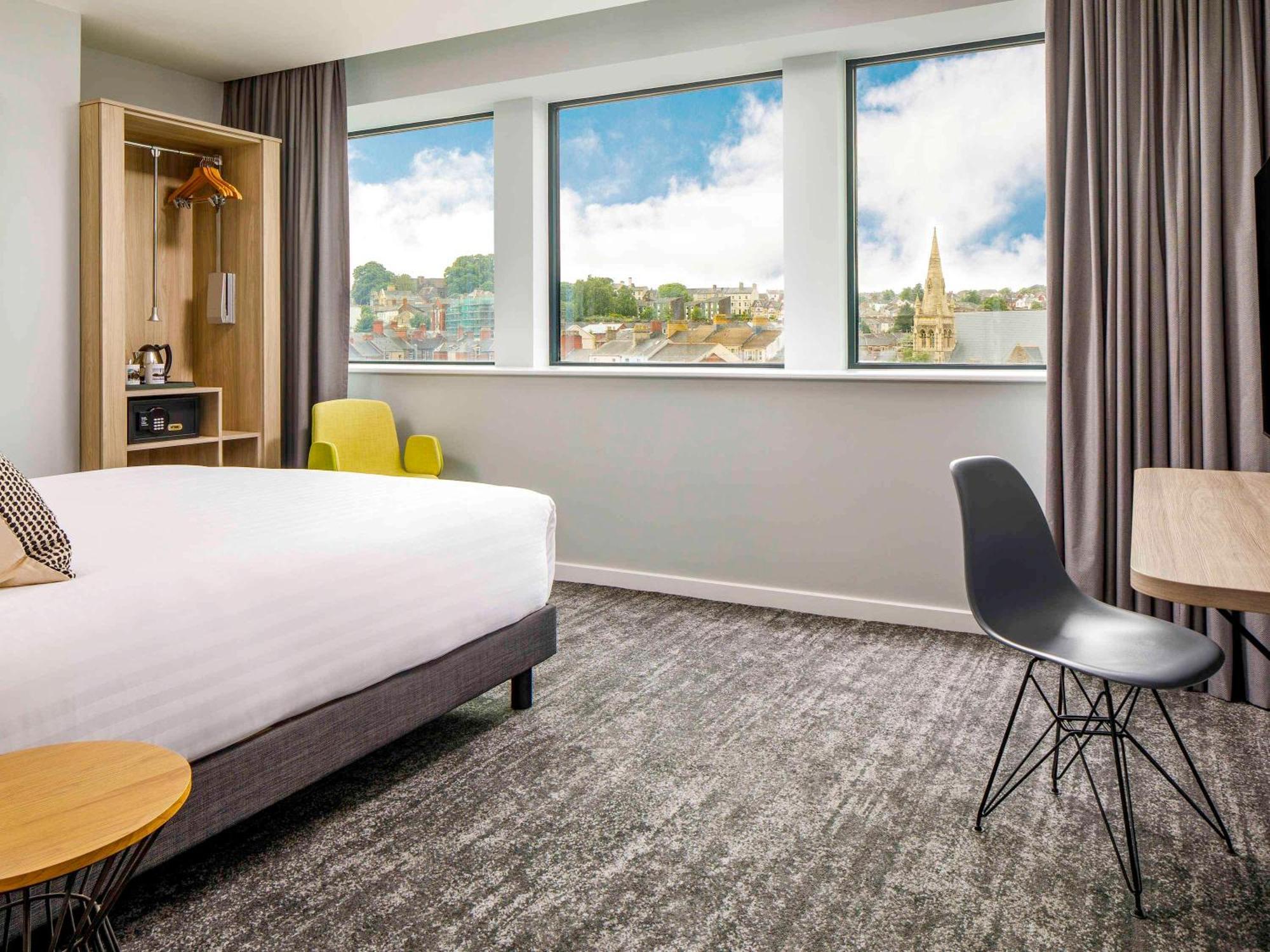 Mercure Newport Екстер'єр фото