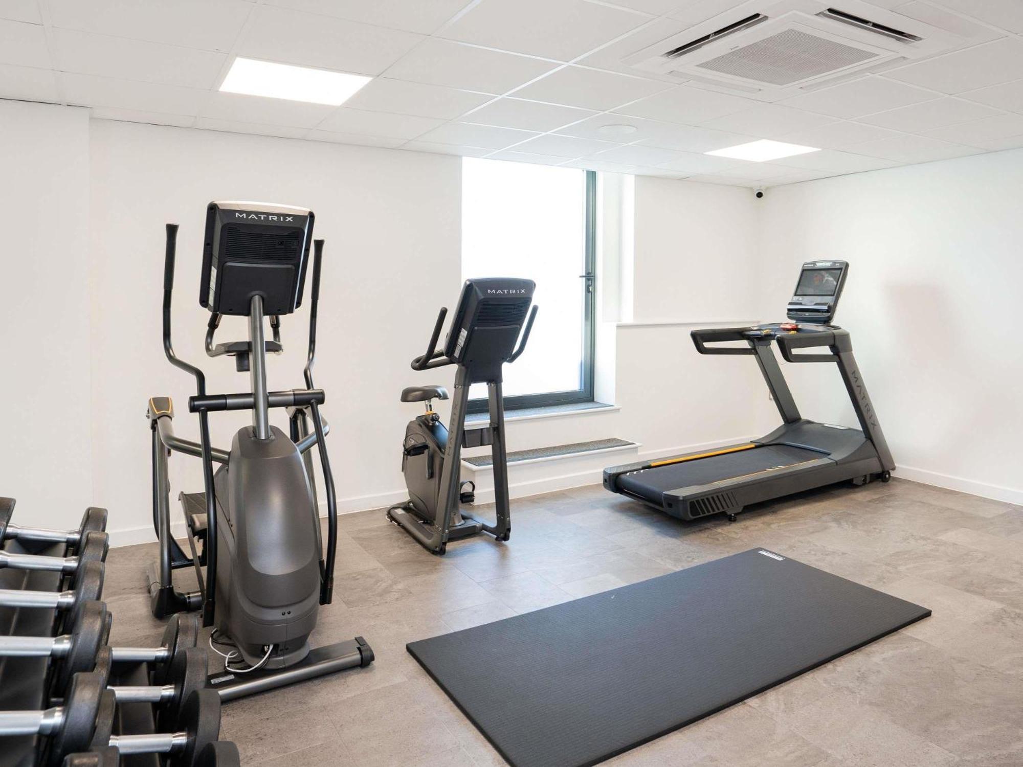 Mercure Newport Екстер'єр фото